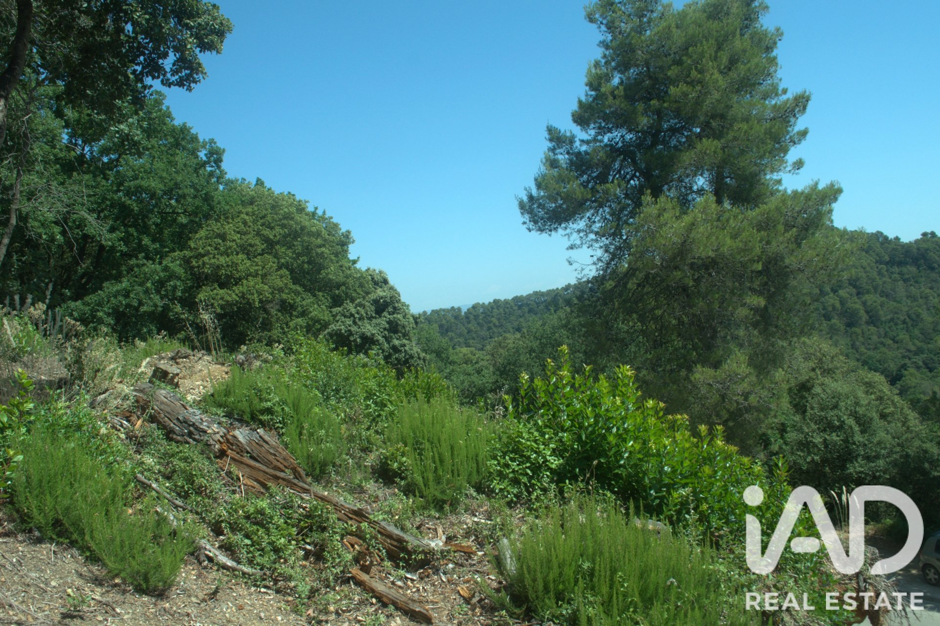 Land plot in Sant Cugat Del Valles, Barcelona, Spain 1029 sq.m. No. 188090