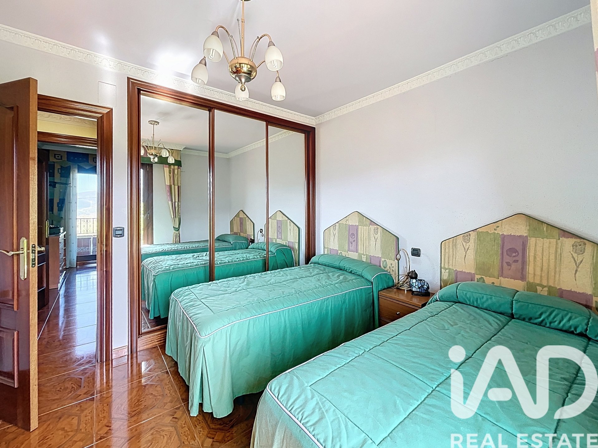 Casa a Valle de Mena, Burgos, Spagna 6 camere da letto, 349.35 mq. N° 172900