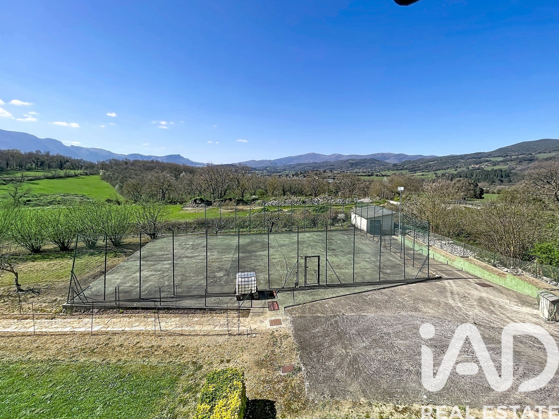 Casa a Valle de Mena, Burgos, Spagna 6 camere da letto, 349.35 mq. N° 172900