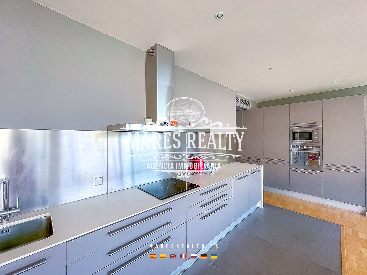Villa à Lloret de Mar, Girona, Espagne 4 chambres, 281 m2 No. 104217