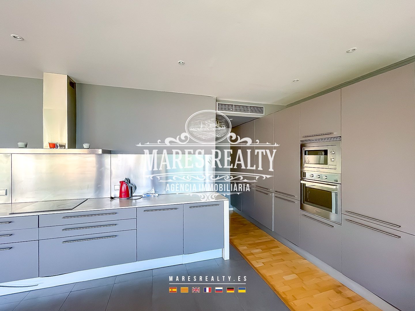 Villa à Lloret de Mar, Girona, Espagne 4 chambres, 281 m2 No. 104217
