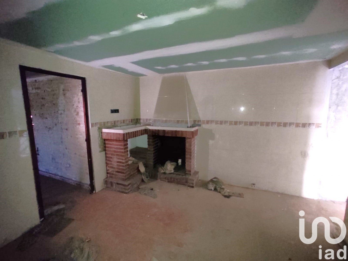 Commercial property à Llorenc Del Penedes, Tarragona, Espagne 571 m2 No. 153666