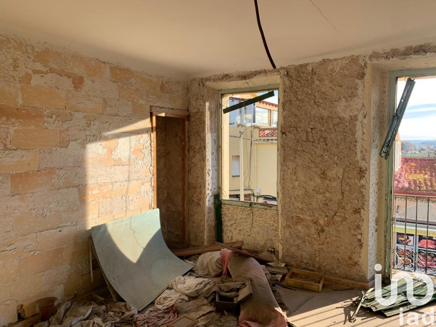 Commercial property à Llorenc Del Penedes, Tarragona, Espagne 571 m2 No. 153666