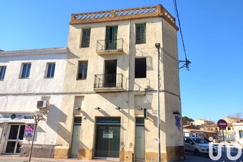 Commercial property à Llorenc Del Penedes, Tarragona, Espagne 571 m2 No. 153666