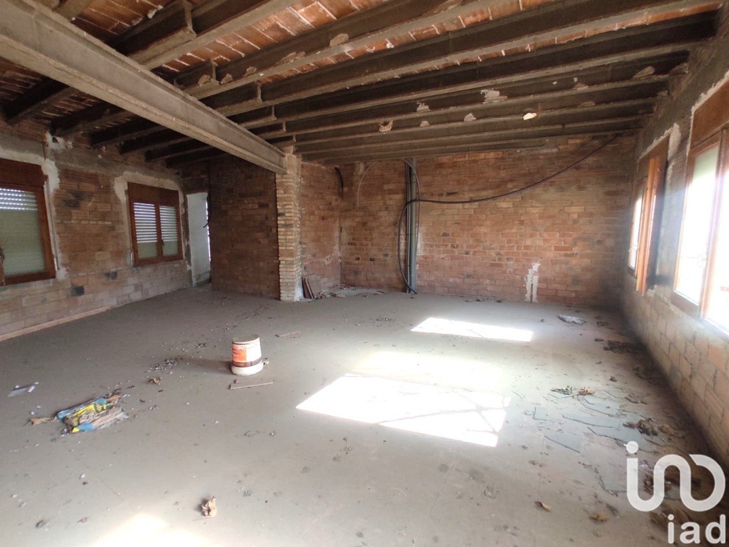 Commercial property à Llorenc Del Penedes, Tarragona, Espagne 571 m2 No. 153666