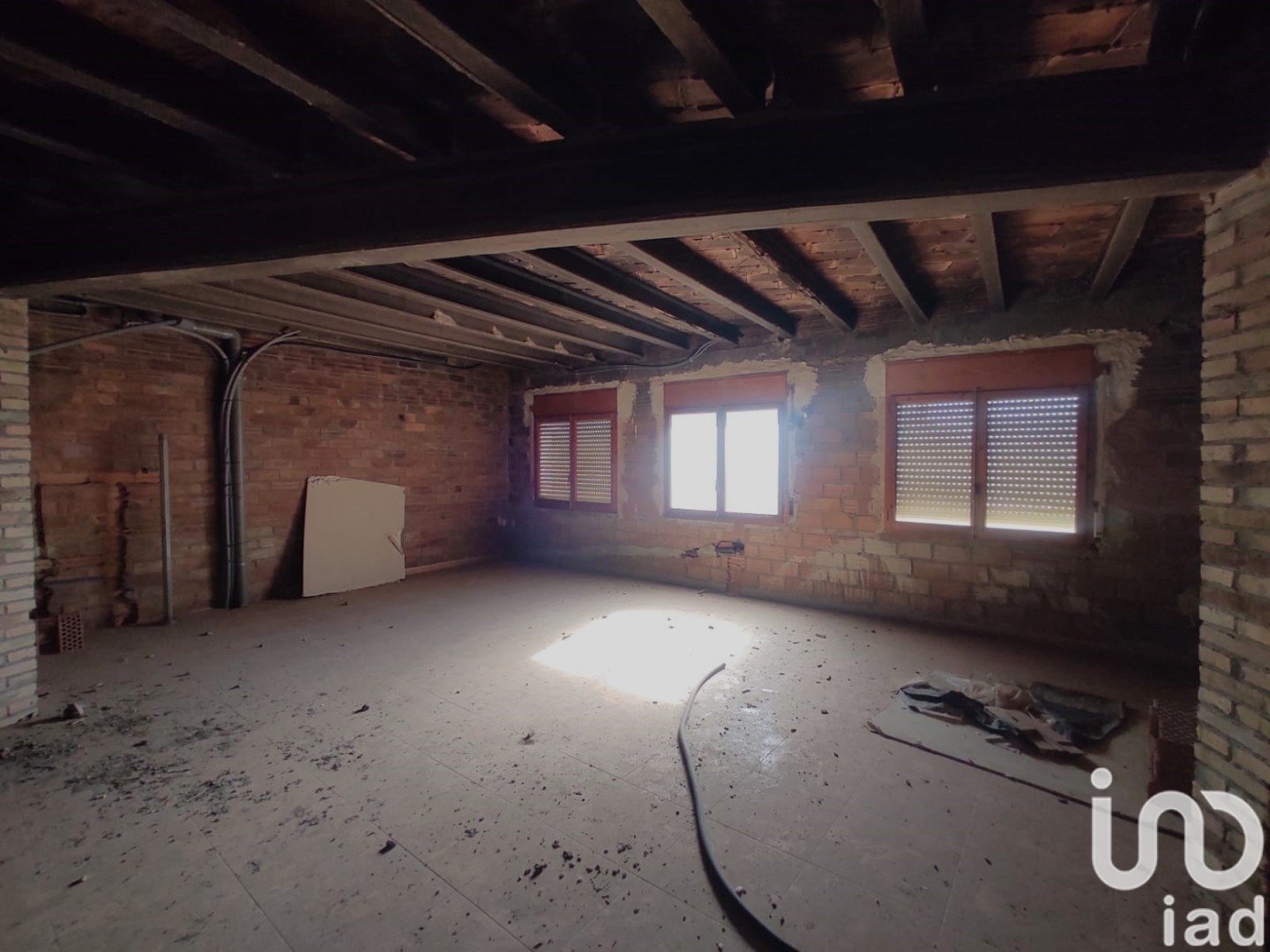 Commercial property à Llorenc Del Penedes, Tarragona, Espagne 571 m2 No. 153666