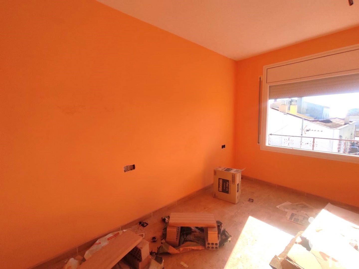 Commercial property à Llorenc Del Penedes, Tarragona, Espagne 571 m2 No. 153666