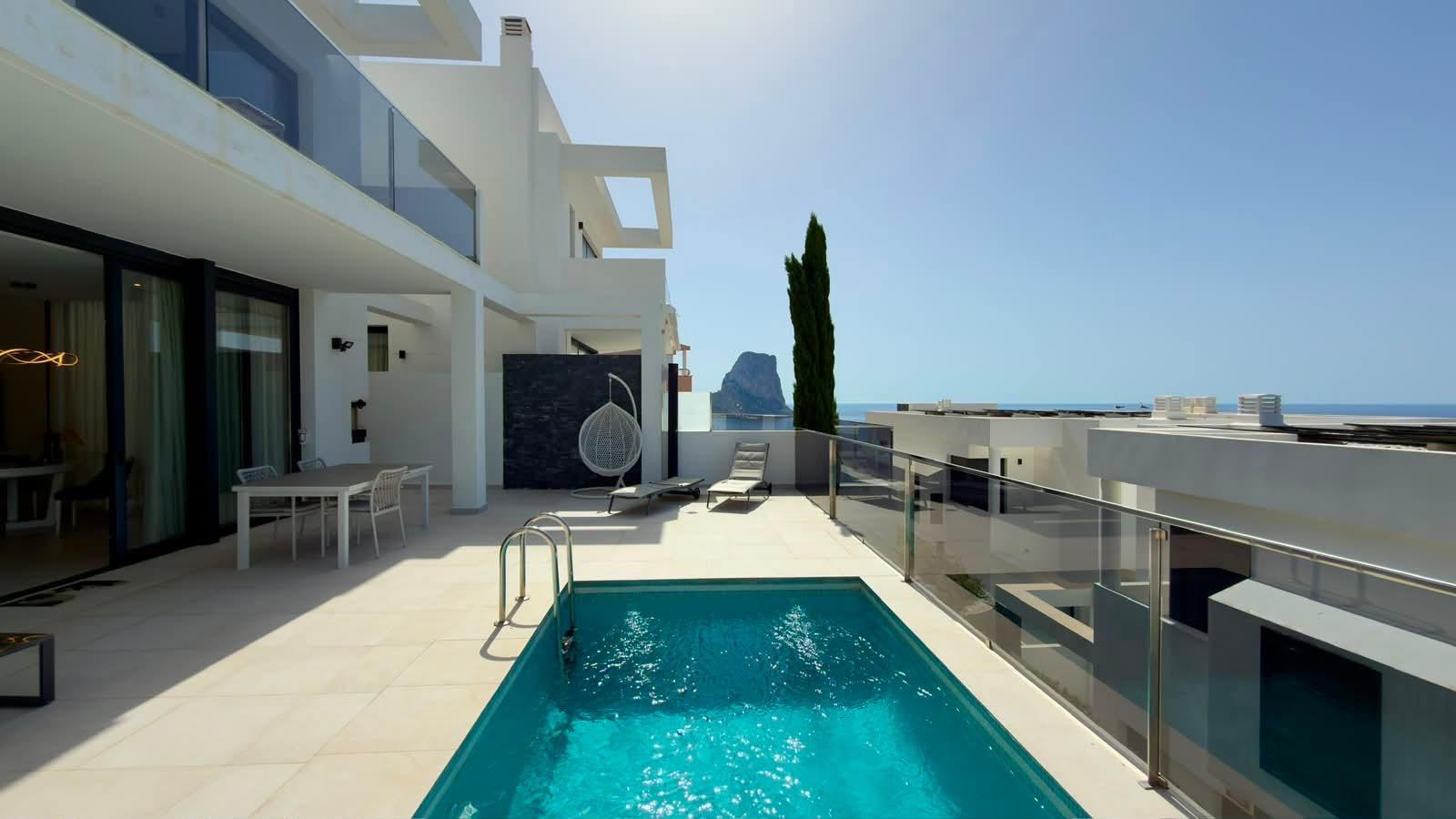 Villa a Calpe, Alicante, Spagna 4 camere da letto, 367 mq. N° 194955