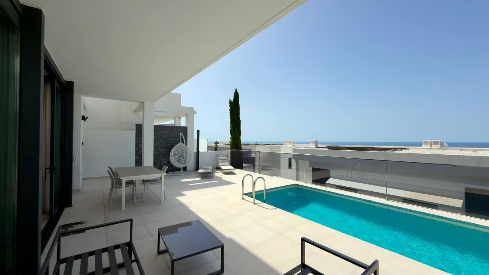 Villa a Calpe, Alicante, Spagna 4 camere da letto, 367 mq. N° 194955