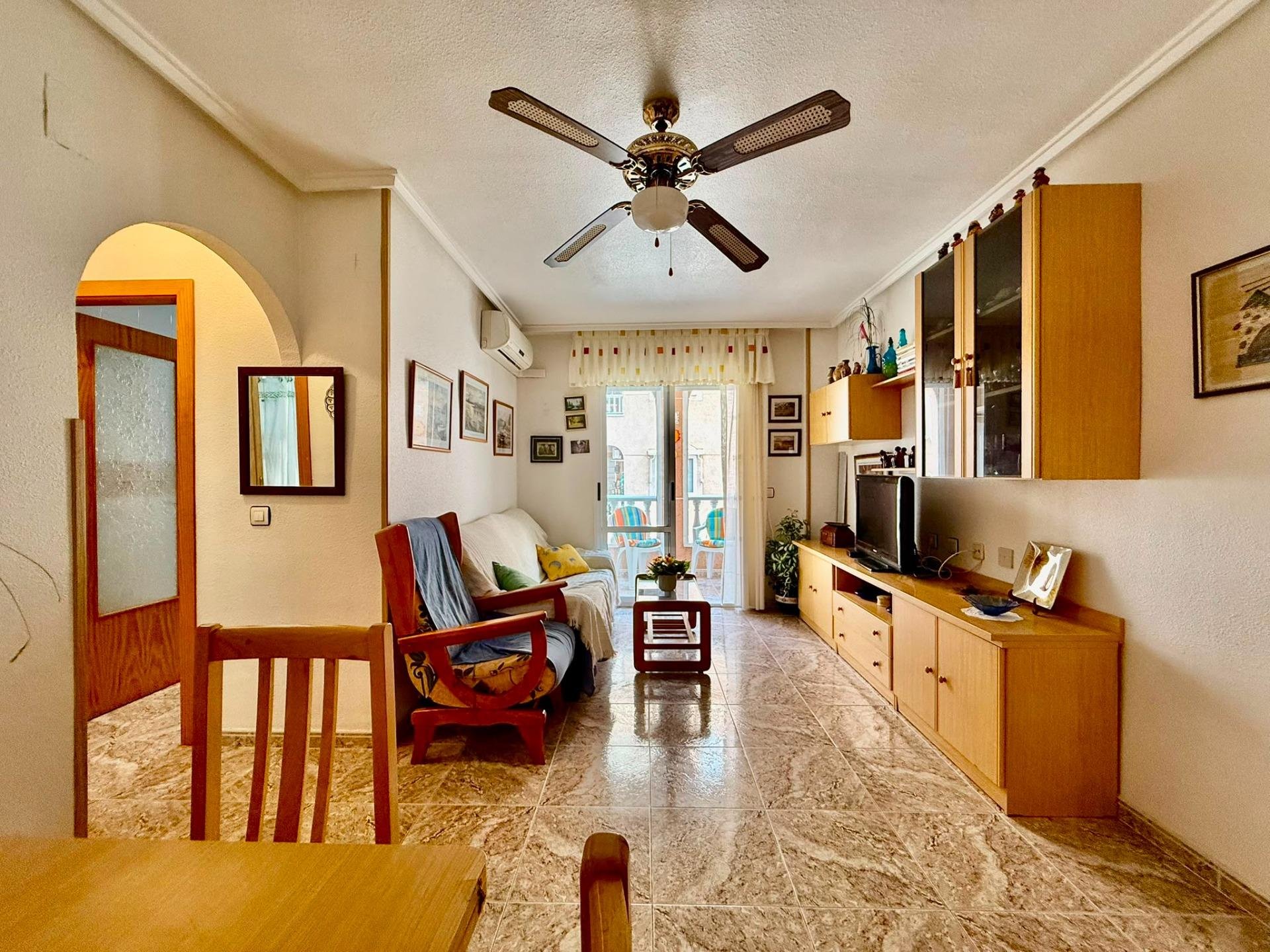 Wohnung in Torrevieja, Alicante, Spanien 2 Schlafzimmer, 66 m2 Nr. 194949