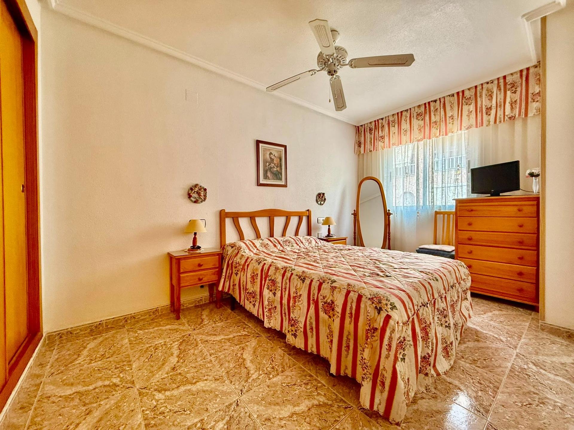 Wohnung in Torrevieja, Alicante, Spanien 2 Schlafzimmer, 66 m2 Nr. 194949