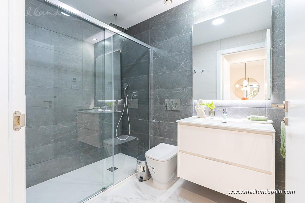 Apartamento en Torrevieja, Alicante, España 1 dormitorio, 55 m2 No. 104991