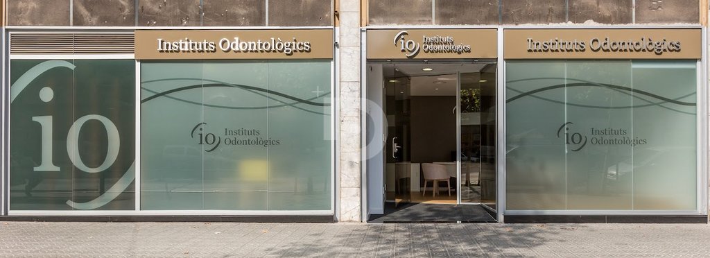 Commercial property in Barcelona, Spain 418 sq.m. No. 154896