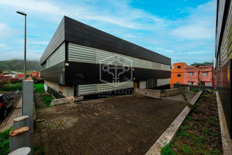 Liikekiinteistö San Cristobal de La Laguna, Tenerife, Espanja 6472 m2 No. 151449