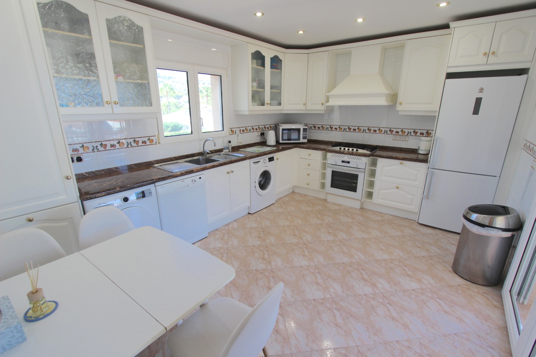 Villa in Benissa, Alicante, Spanien 4 Schlafzimmer, 280 m2 Nr. 139161