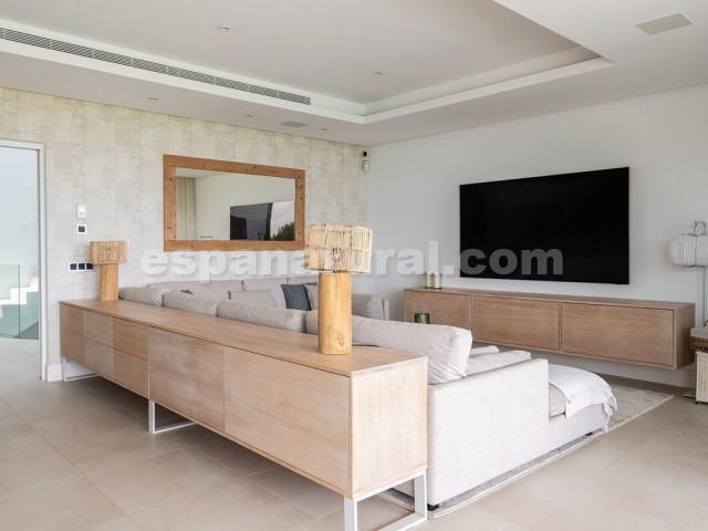 Huvila Benahavis, Malaga, Espanja 4 makuuhuonetta, 423 m2 No. 144178