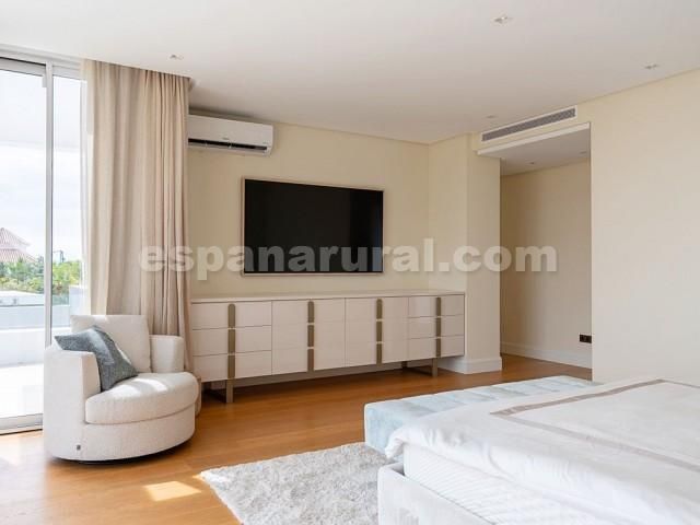 Huvila Benahavis, Malaga, Espanja 4 makuuhuonetta, 423 m2 No. 144178