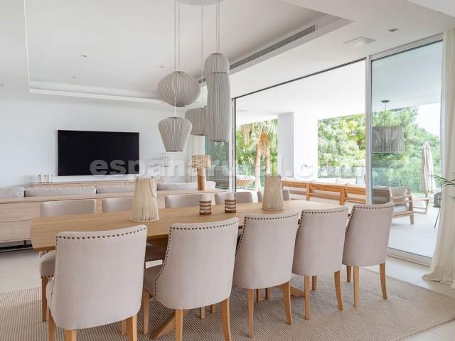 Huvila Benahavis, Malaga, Espanja 4 makuuhuonetta, 423 m2 No. 144178