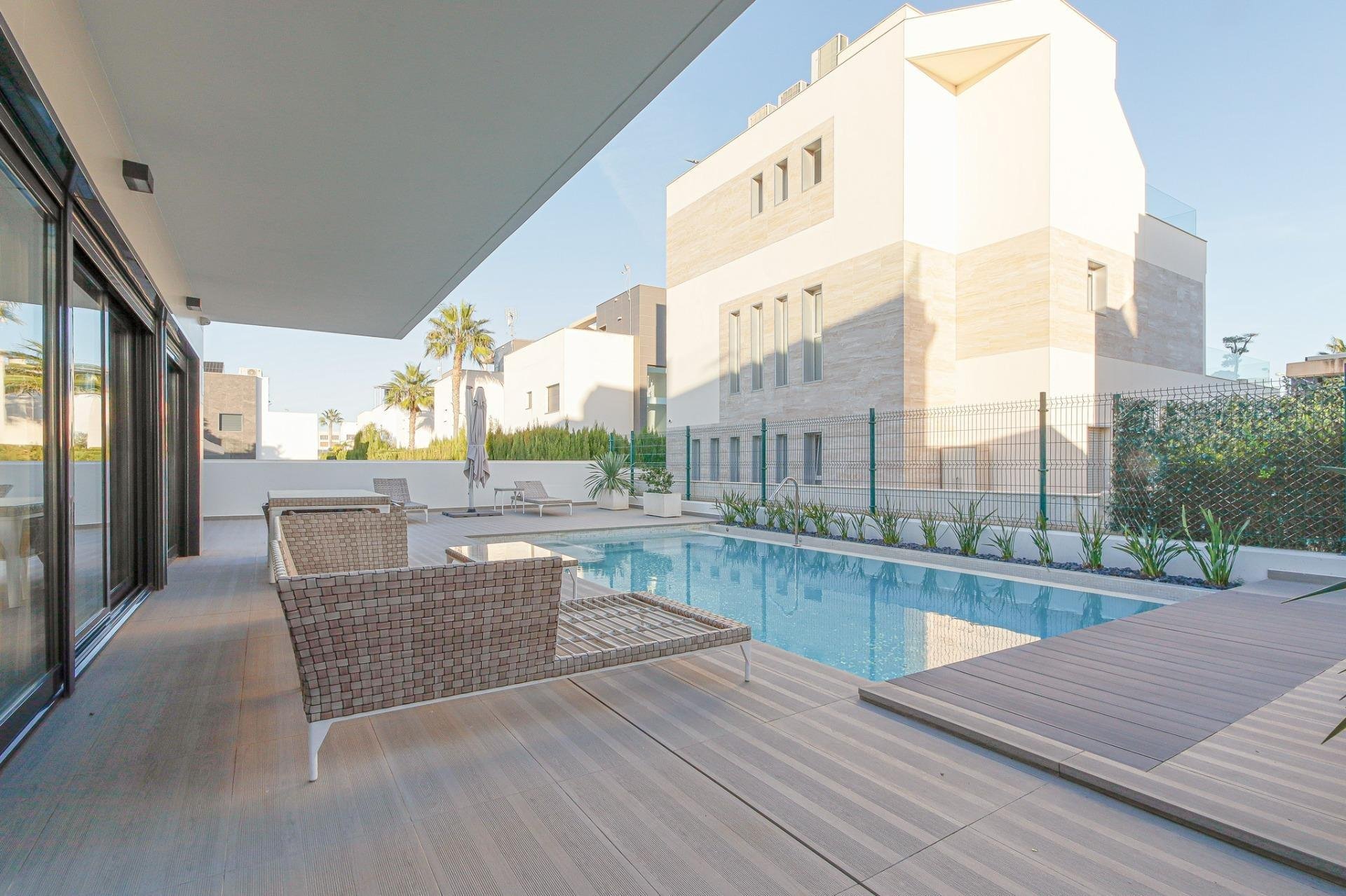 Huvila Campoamor, Alicante, Espanja 4 makuuhuonetta, 190 m2 No. 144179