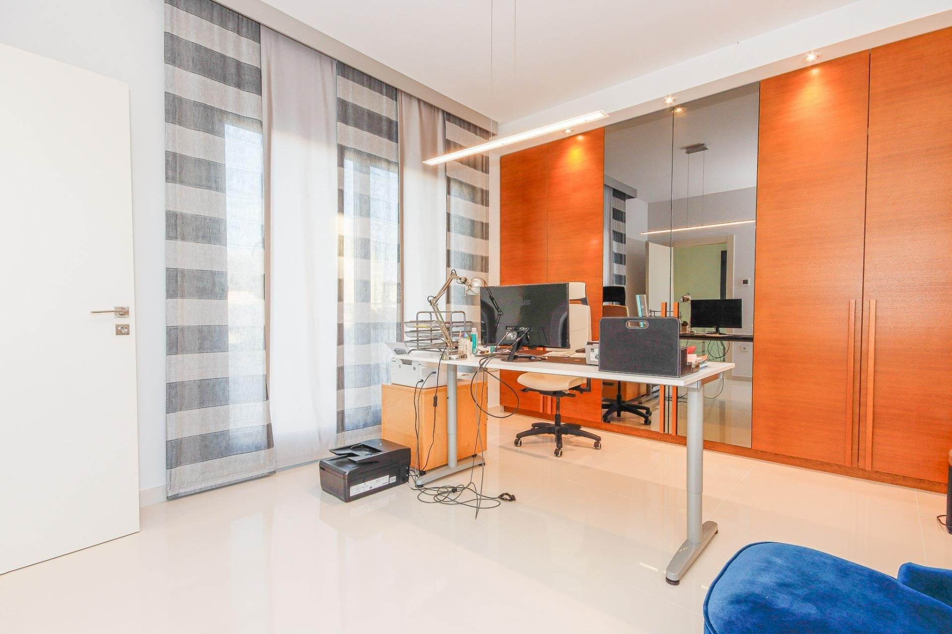 Huvila Campoamor, Alicante, Espanja 4 makuuhuonetta, 190 m2 No. 144179