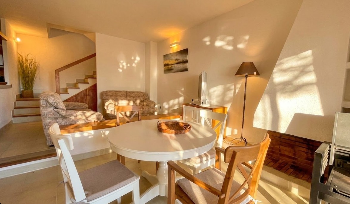 Lägenhet i Sant Elm, Mallorca, Spanien 3 sovrum, 90 kvm. Nr. 160935