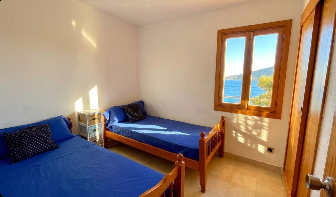 Lägenhet i Sant Elm, Mallorca, Spanien 3 sovrum, 90 kvm. Nr. 160935