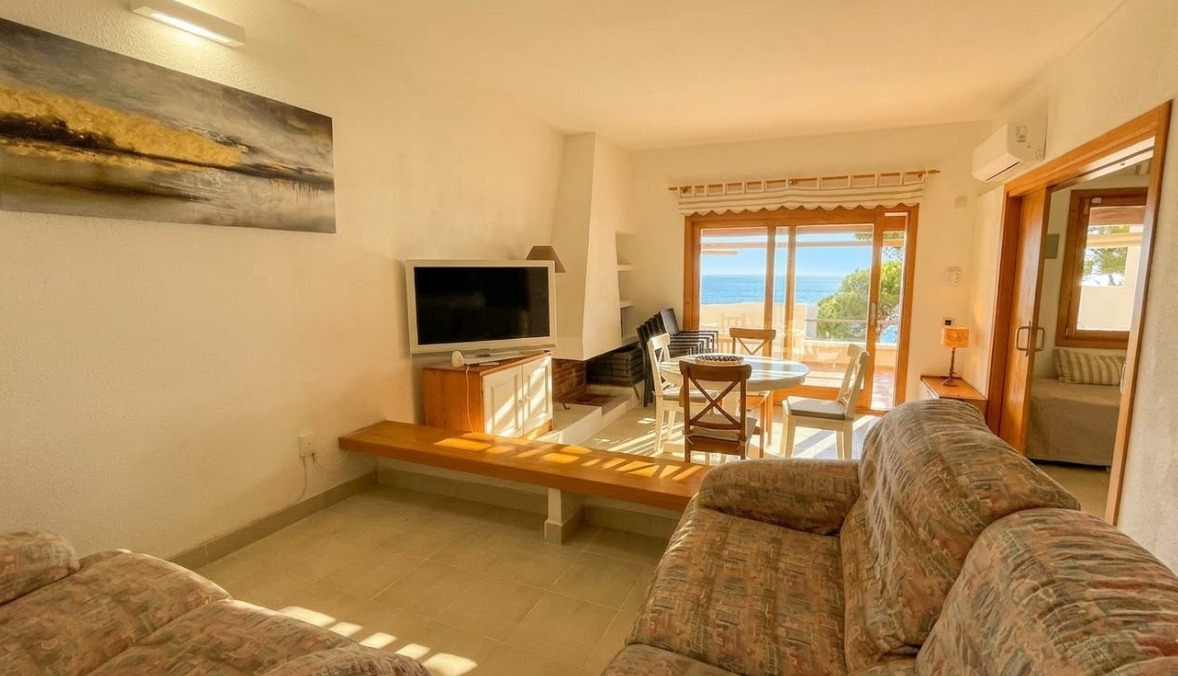 Lägenhet i Sant Elm, Mallorca, Spanien 3 sovrum, 90 kvm. Nr. 160935