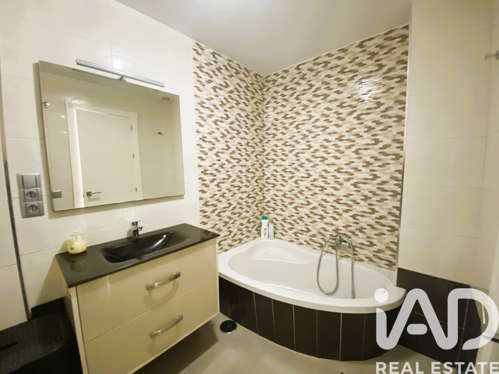 Apartment à Chiclana de la Frontera, Cadiz, Espagne 2 chambres, 63 m2 No. 185302