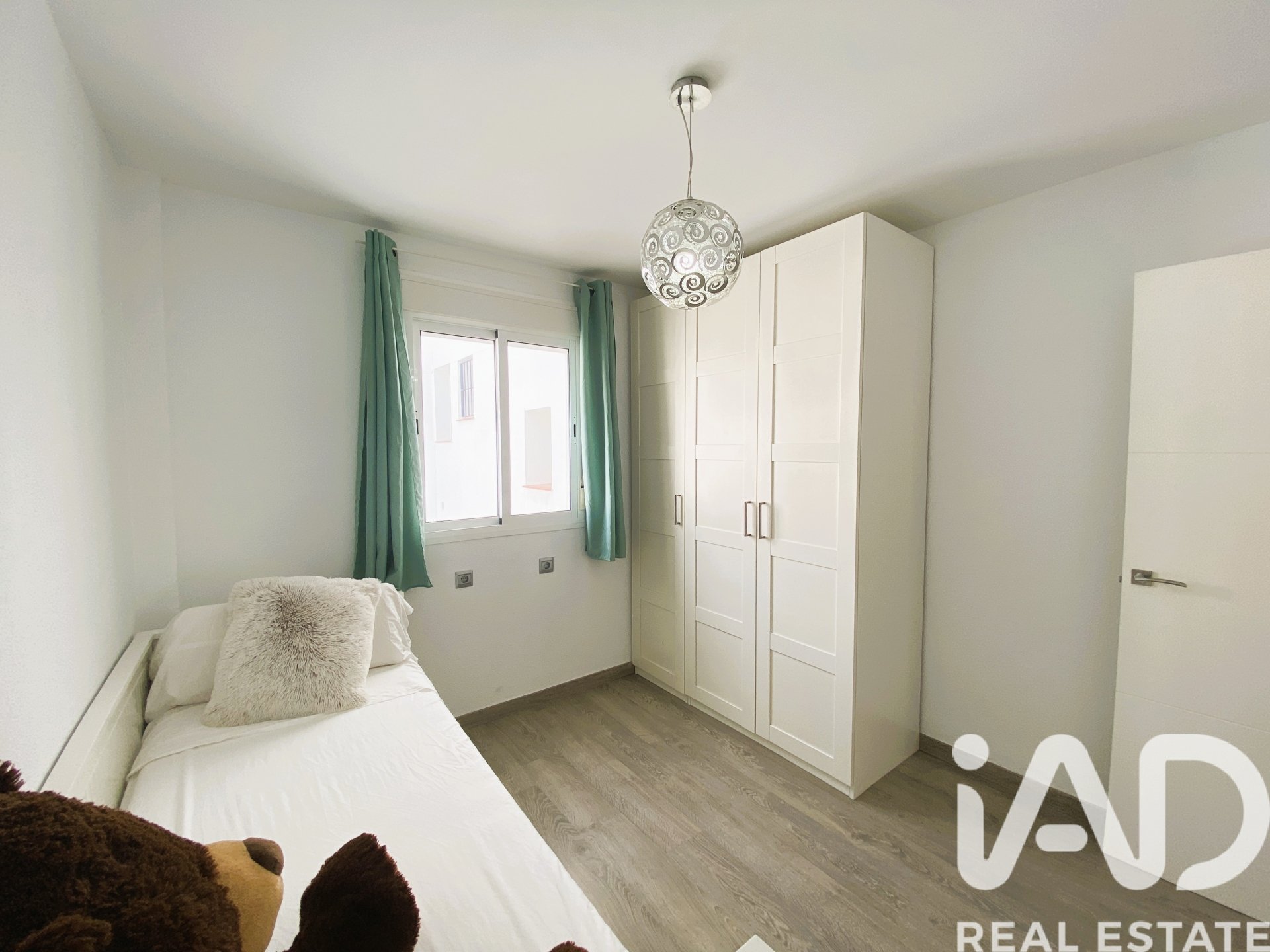 Apartment à Chiclana de la Frontera, Cadiz, Espagne 2 chambres, 63 m2 No. 185302