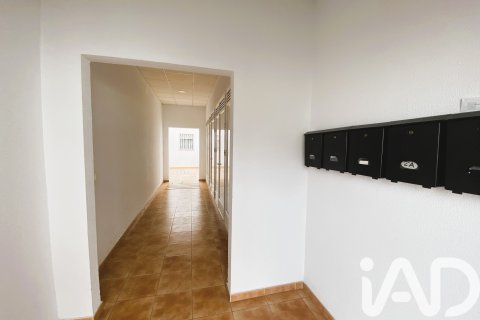 Apartamento en Chiclana de la Frontera, Cádiz, España 2 dormitorios, 63 m2 No. 185302