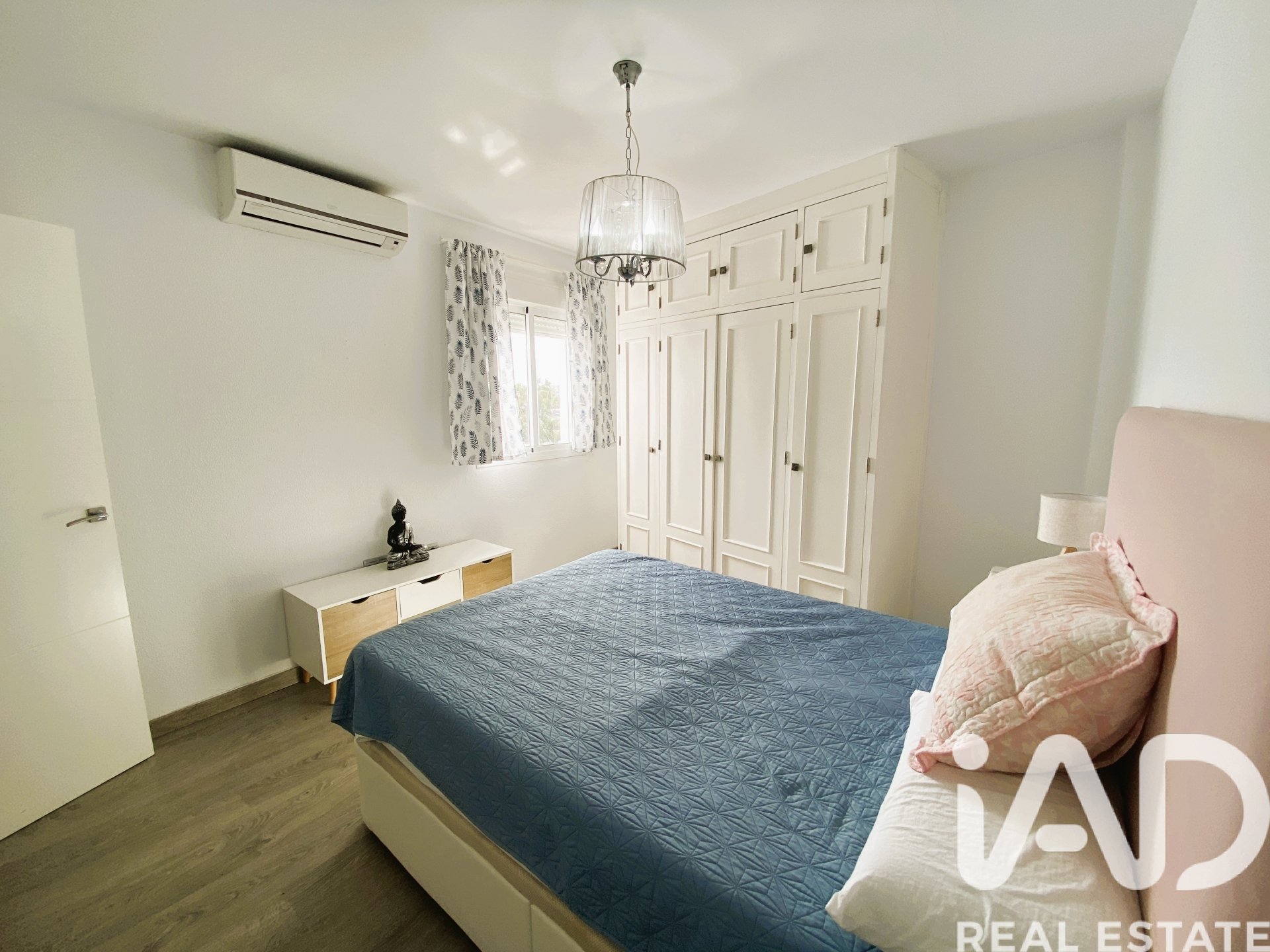 Apartment à Chiclana de la Frontera, Cadiz, Espagne 2 chambres, 63 m2 No. 185302