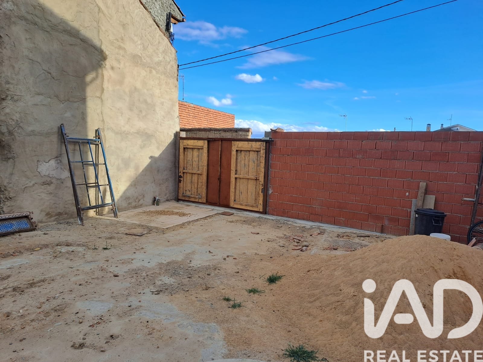 Land plot in Leon, Spain 204 sq.m. No. 185300