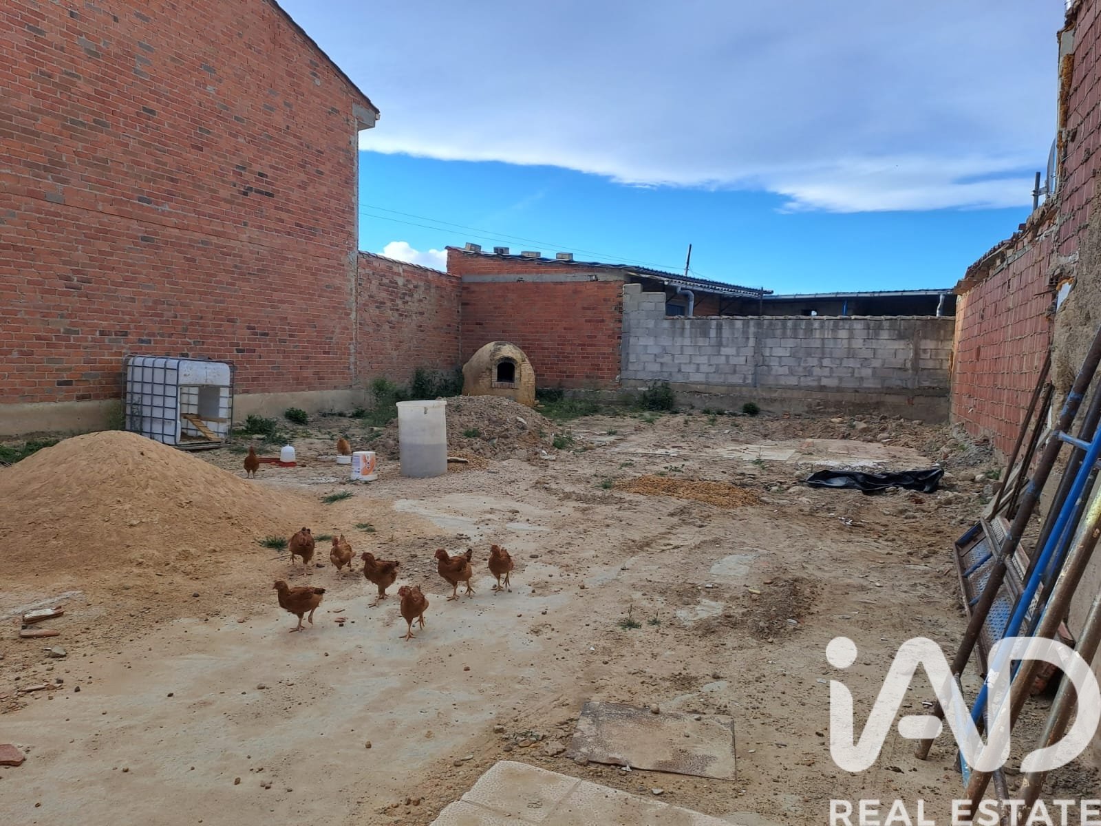 Land plot in Leon, Spain 204 sq.m. No. 185300