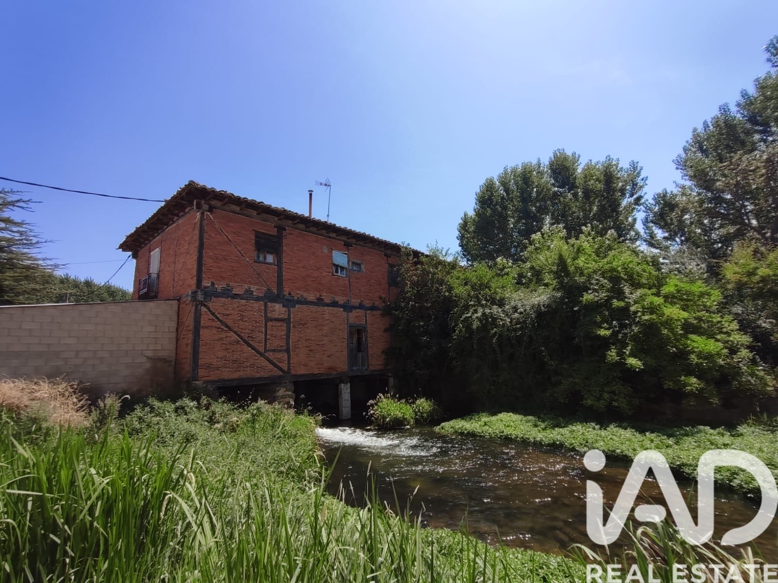 Komerciāls īpašums Villarejo de Orbigo, Leon, Spānijā 4 istabas, 568 m2 Nr. 185301