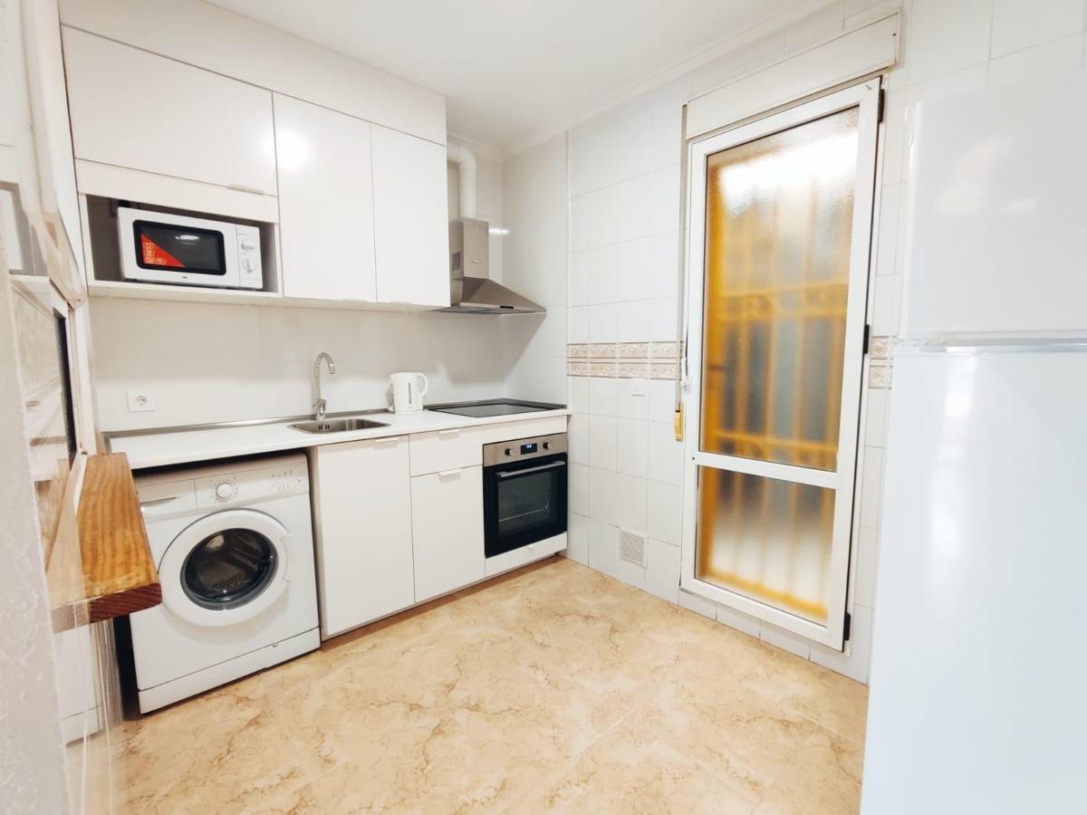 Dom w Torrevieja, Alicante, Hiszpania 2 sypialnie, 53 mkw. nr 183851