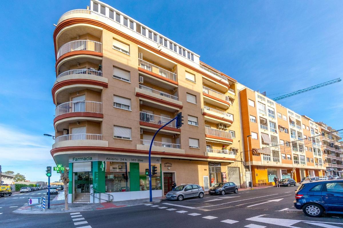 Huoneisto Torrevieja, Alicante, Espanja 3 makuuhuonetta, 96 m2 No. 183848