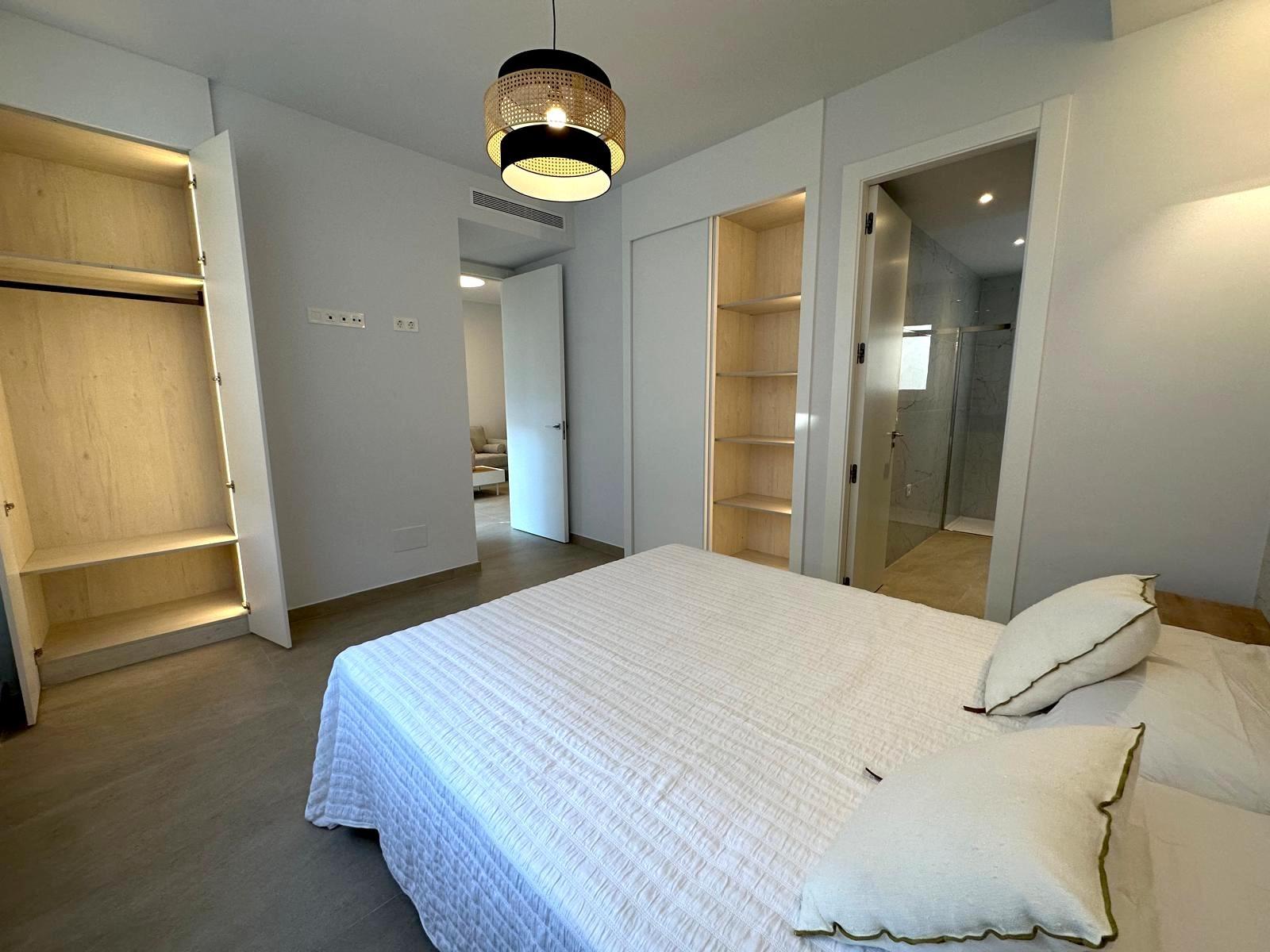 Apartment in Torrevieja, Alicante, Spain 2 bedrooms, 81 sq.m. No. 115829