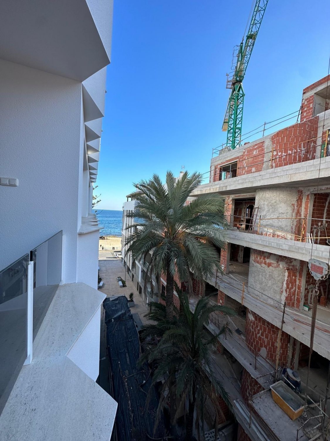 Apartment in Torrevieja, Alicante, Spain 2 bedrooms, 81 sq.m. No. 115829
