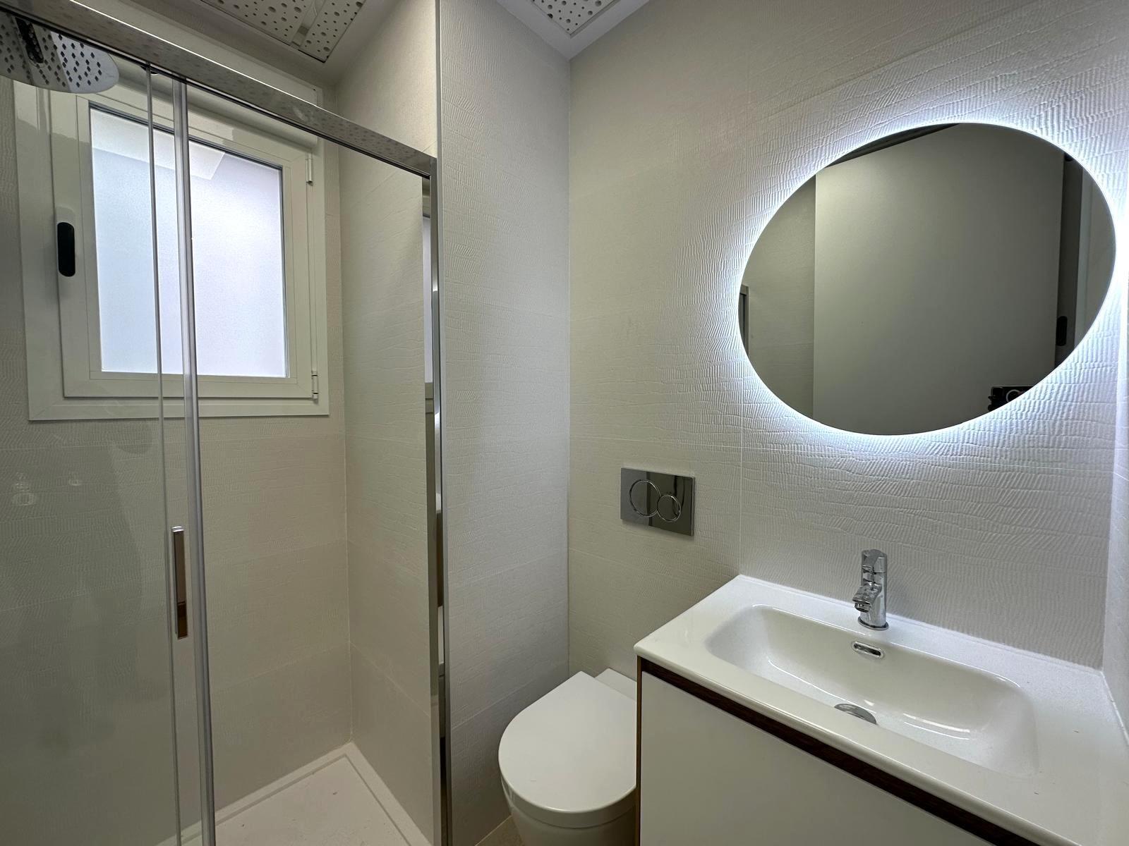 Apartment in Torrevieja, Alicante, Spain 2 bedrooms, 81 sq.m. No. 115829