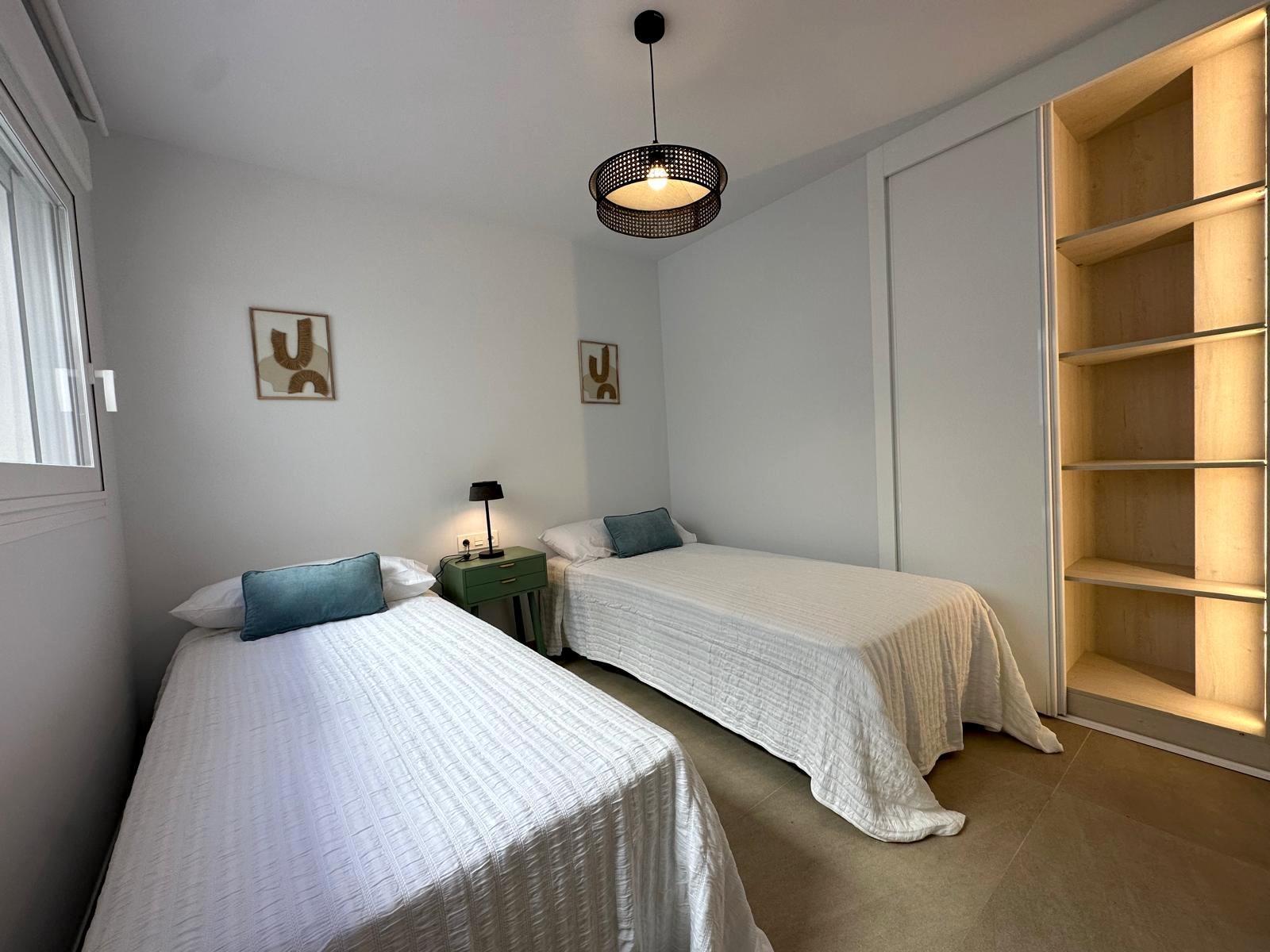Apartment in Torrevieja, Alicante, Spain 2 bedrooms, 81 sq.m. No. 115829