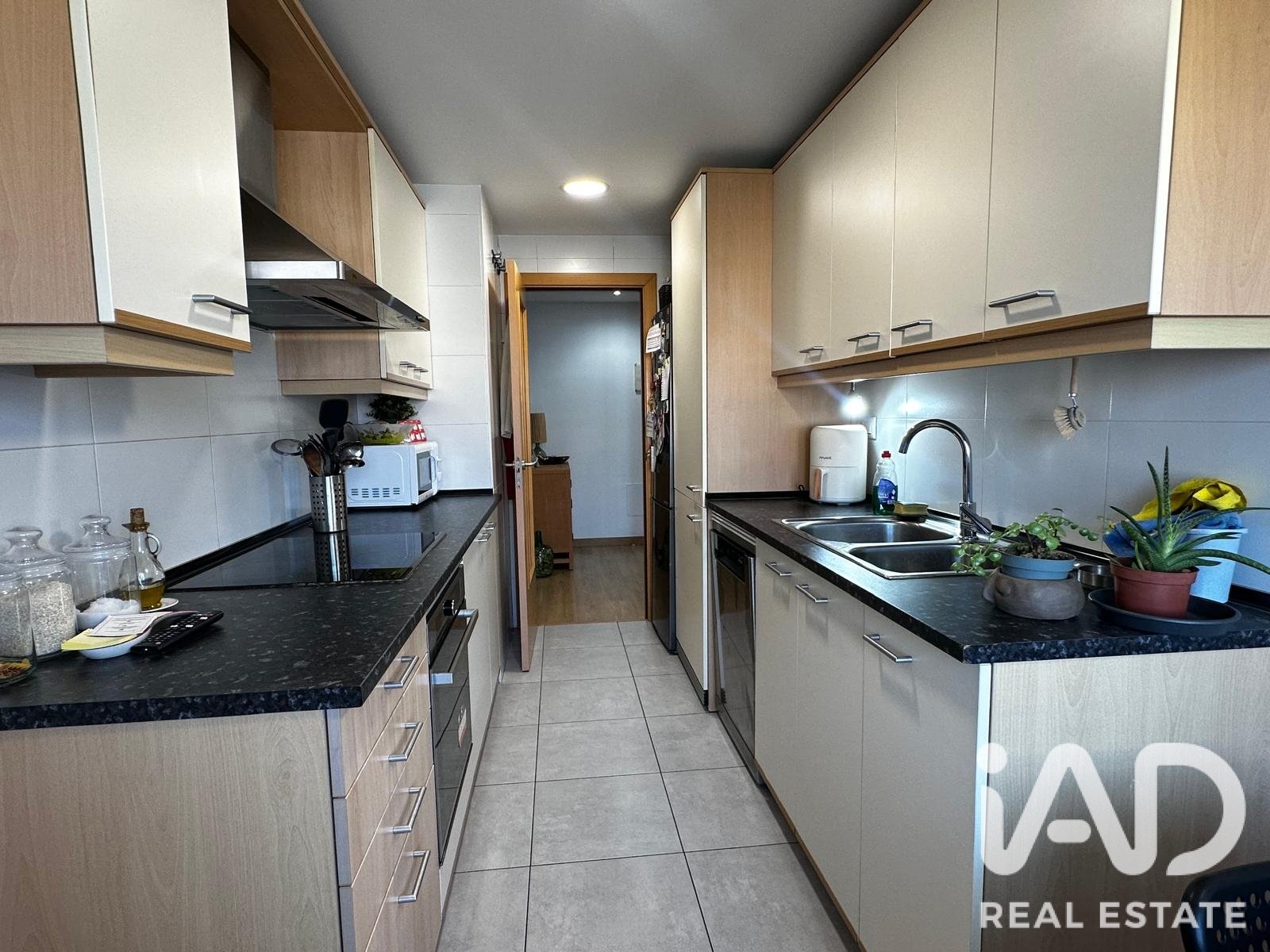 Apartamento en Barbera Del Valles, Barcelona, España 3 dormitorios, 95 m2 No. 192166
