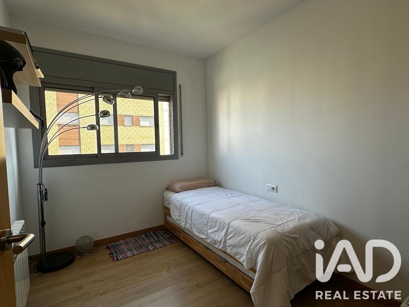 Apartamento en Barbera Del Valles, Barcelona, España 3 dormitorios, 95 m2 No. 192166