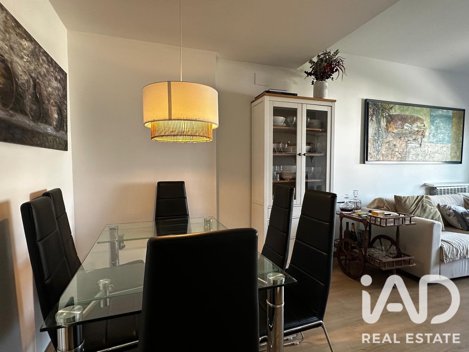 Apartamento en Barbera Del Valles, Barcelona, España 3 dormitorios, 95 m2 No. 192166