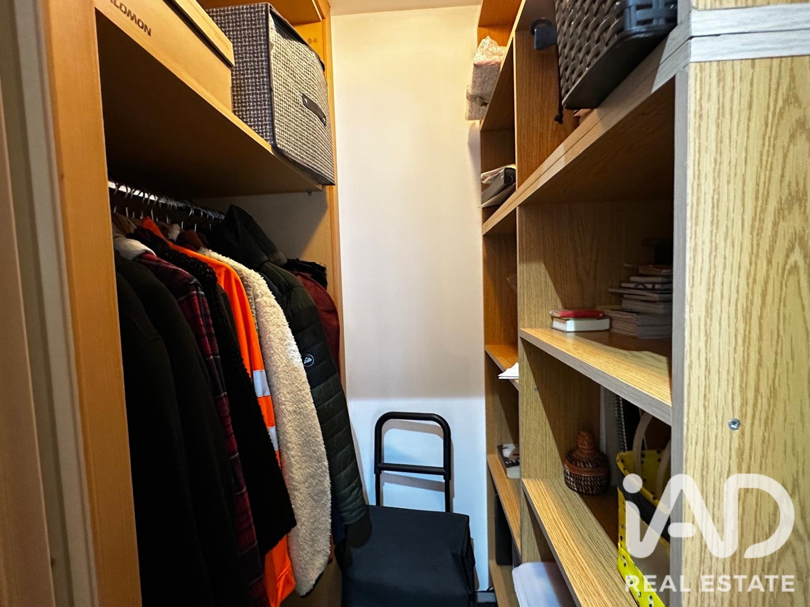 Apartamento en Barbera Del Valles, Barcelona, España 3 dormitorios, 95 m2 No. 192166