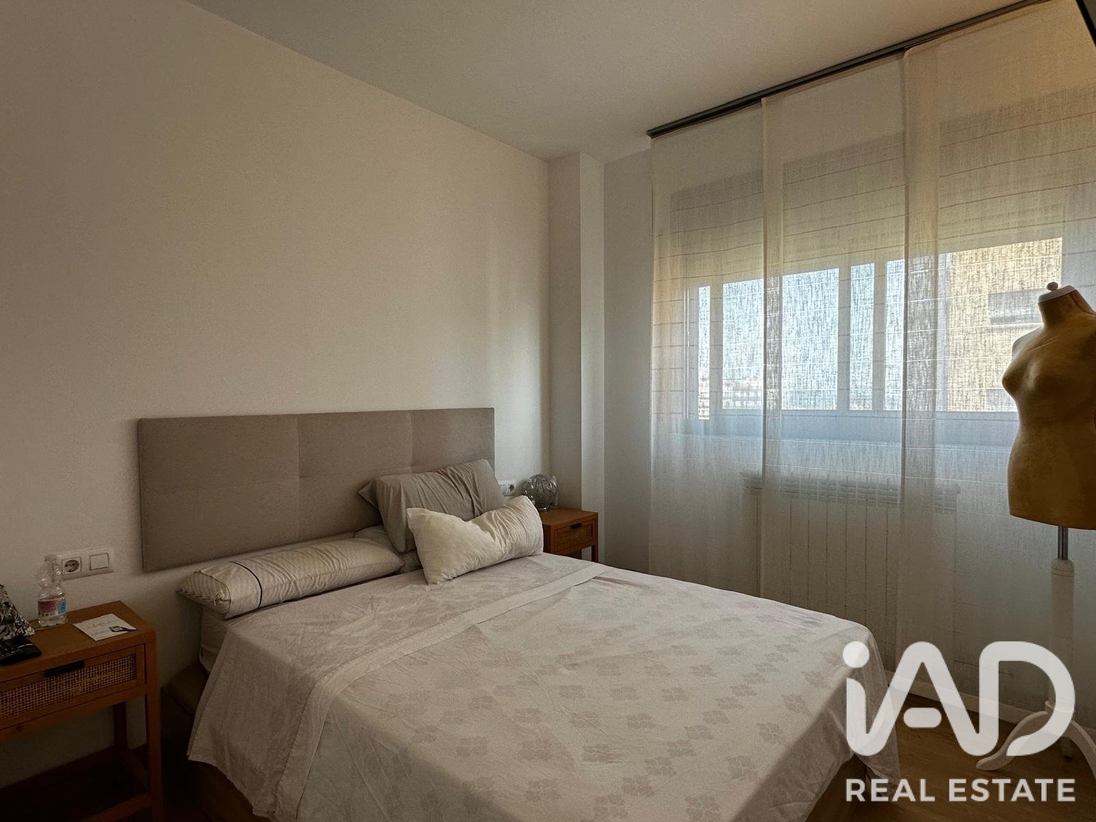Apartamento en Barbera Del Valles, Barcelona, España 3 dormitorios, 95 m2 No. 192166