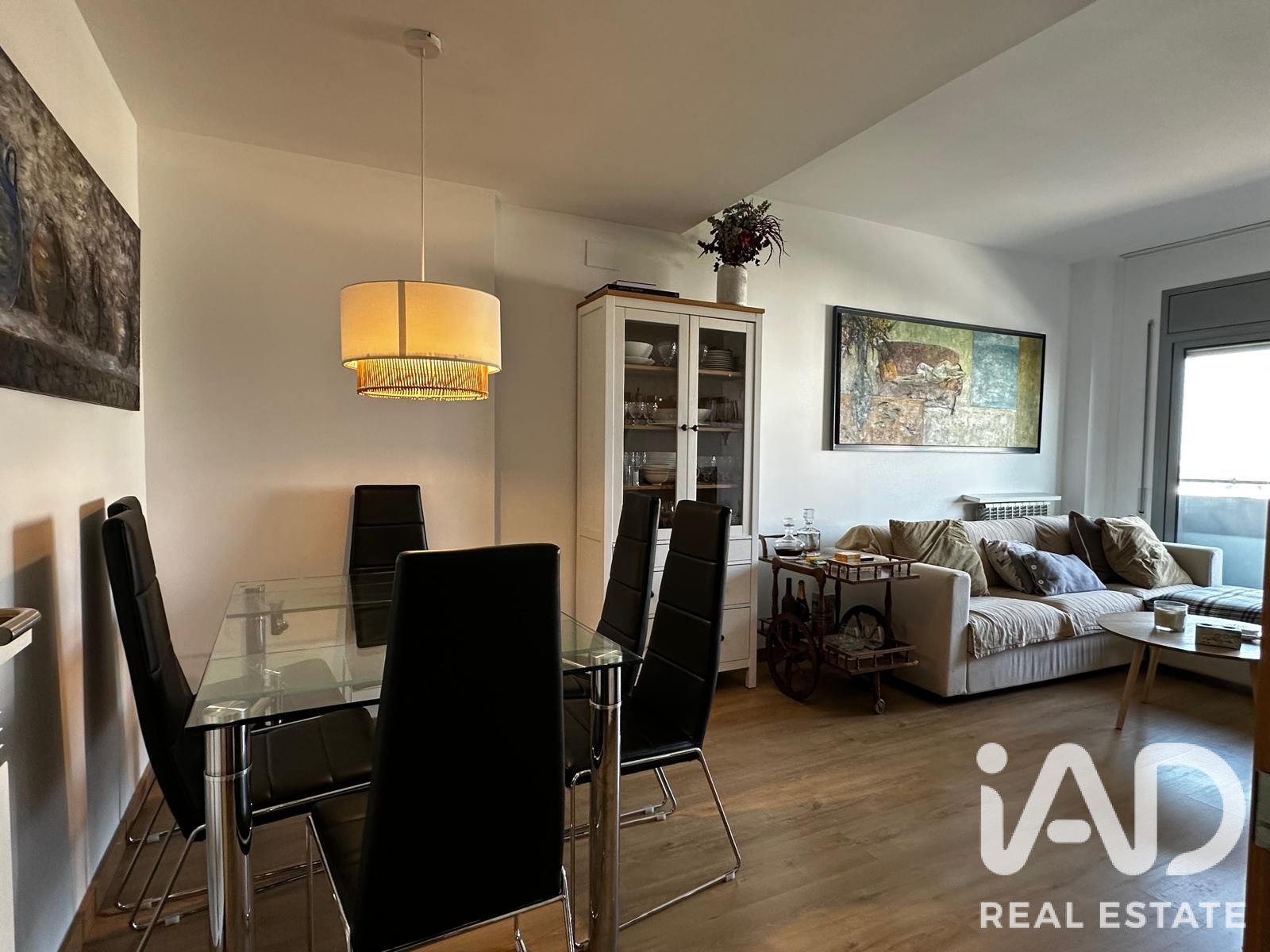 Apartamento en Barbera Del Valles, Barcelona, España 3 dormitorios, 95 m2 No. 192166