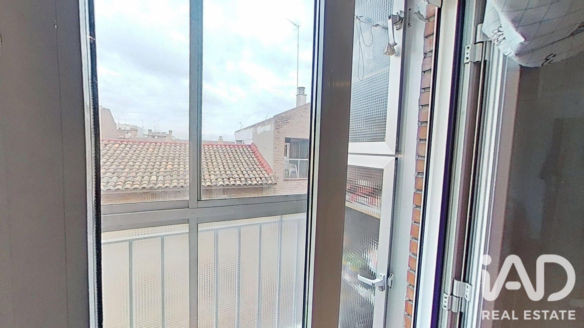 Huoneisto Zaragoza, Espanja 2 makuuhuonetta, 62 m2 No. 192165