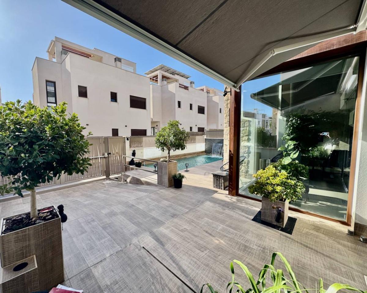 Villa a Ciudad Quesada, Alicante, Spagna 3 camere da letto, 101 mq. N° 112889