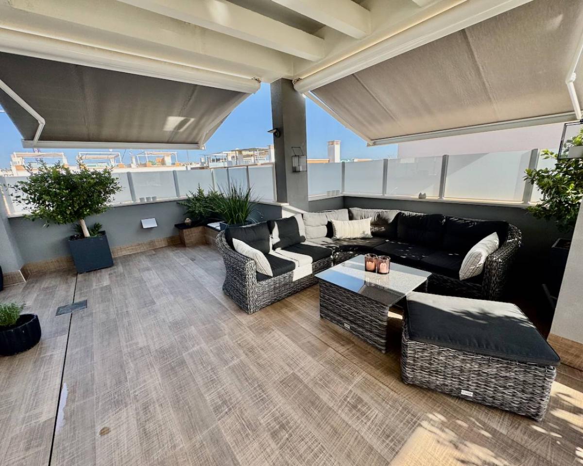 Villa a Ciudad Quesada, Alicante, Spagna 3 camere da letto, 101 mq. N° 112889