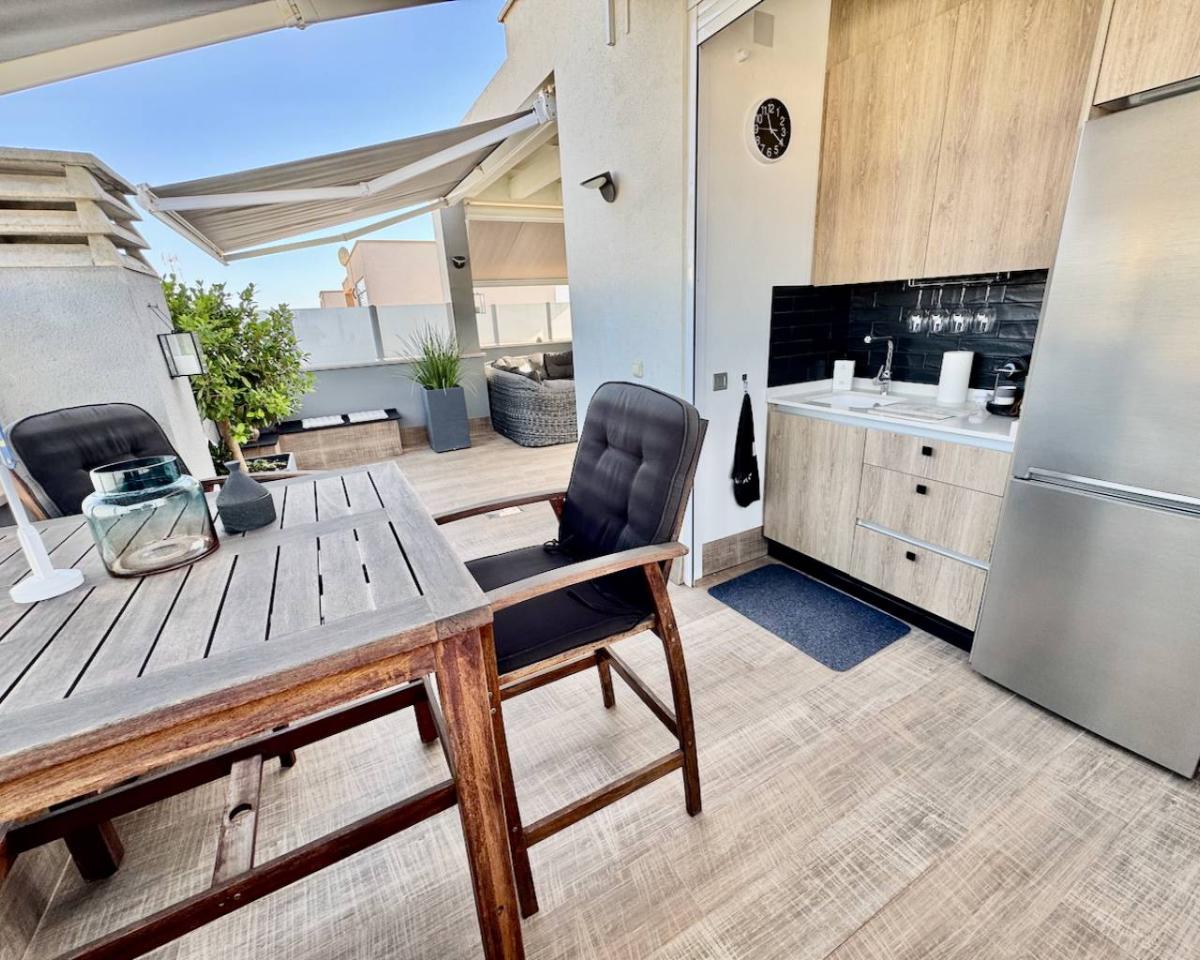 Villa a Ciudad Quesada, Alicante, Spagna 3 camere da letto, 101 mq. N° 112889